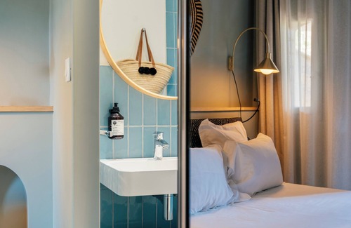 Satillieu Hotel | Domaine La Gentilhommière