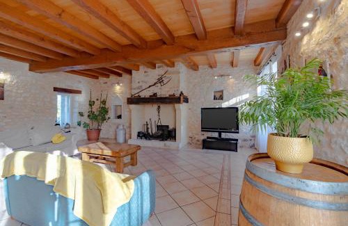 Paulin Villa | Domaine la Noyeraie Périgord Noir
