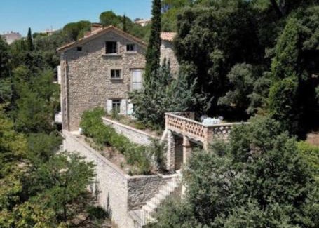 Nyons Bed & Breakfast | Domaine La Tour - SPA - Jacuzzi - Sauna - Massage - 4 SAISONS - Piscine Chauffée Toute l'année - Heated POOL - 800m City Centre Nyons