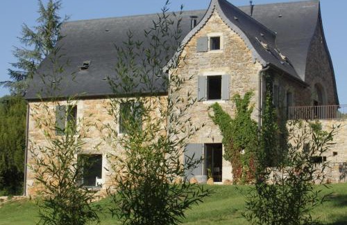 Saint-Pierre-Toirac Bed & Breakfast | Domaine Le Broual