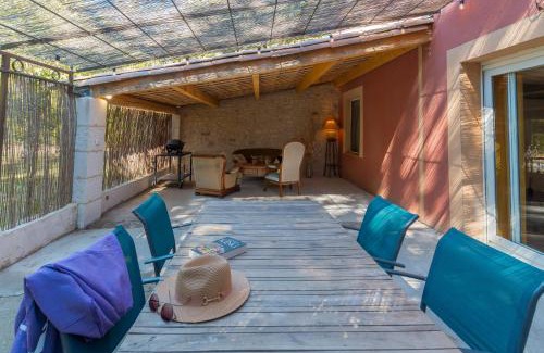 Roussillon House | Domaine Plan Des Devens Quiétude