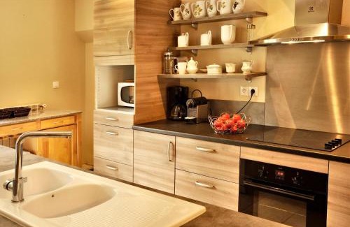 Roquetaillade House | Domaine - Vignoble - Jacuzzi - Sauna - 14 à 18 pers