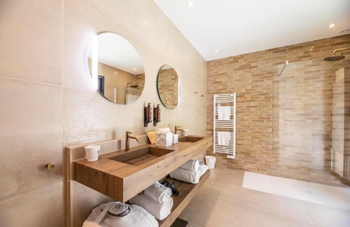 Bonifacio Villa | Domaine & Villas Version Maquis