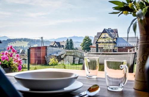 Banska Wyzna Ski Chalet | Domek Jaroszówka z widokiem na góry