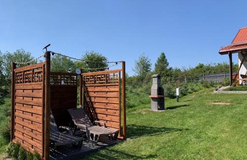 Ukta House | Domek na wzgórzu