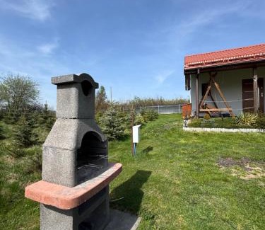 Ukta House | Domek na wzgórzu