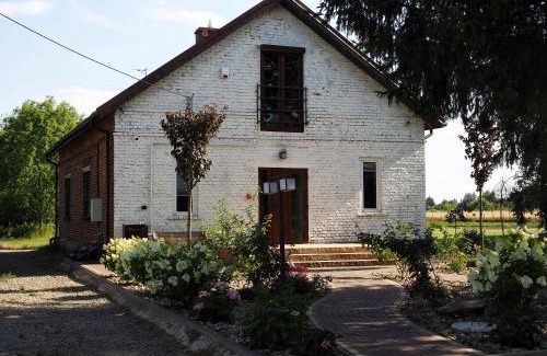 Jabłonna-Majatek Bed & Breakfast | Domek u Kowala