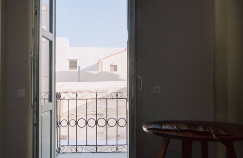 Ermoupoli Apartment | Domino Syros
