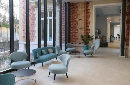 Poissy Apartment | DOMITYS Résidence services seniors LE PARC DES AUBIERS