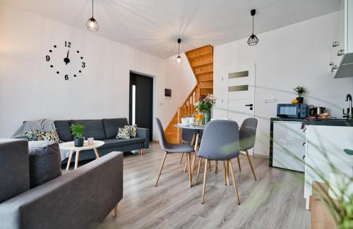 Zator House | Domki na Sosnowej by Housine