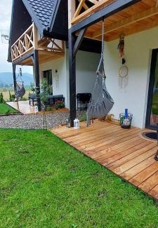 Ochotnica Dolna House | Domki pod lasem Gorce z kominkiem i jacuzzi