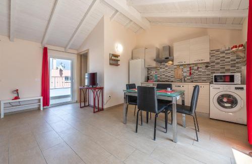 Pirri Apartment | Domu Balilla