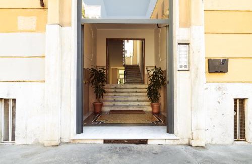 Vatican Apartment | Domus Duca Claudius I Classy Vatican Apartment With Private Garden