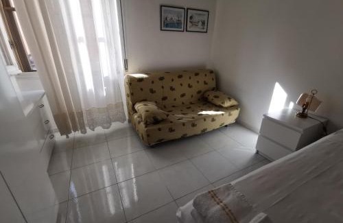 Pirri Apartment | Domus Mater