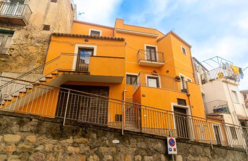 Agira House | Domus Teja