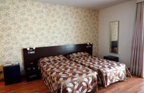 San Luis de Sabinillas Hotel | Don Agustin