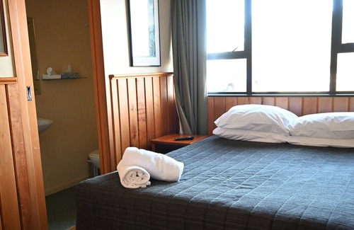 Kaikoura Hotel | Donegal House