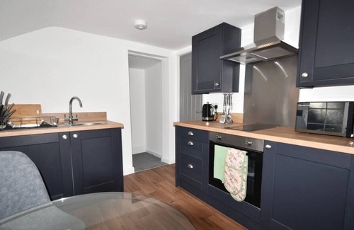 Castle Donington Apartment | Donington Cottage Apt 5