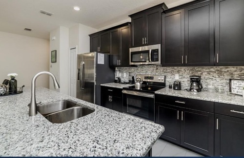 Davenport House | Donkey Pool Cottage Accommodate 12