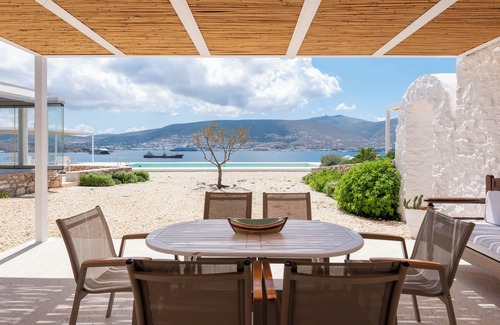 Parikia House | Donum Dei