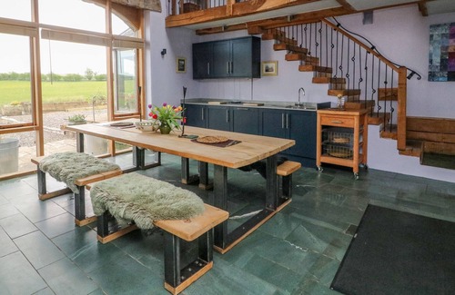 Bretherdale Apartment | DOROTHY BARN, family friendly, with open fire in Crosby Ravensworth
