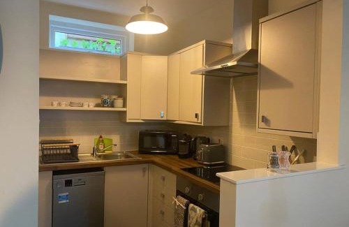 Cheltenham Apartment | Dorset villa flat 1 at Pittville Lawn