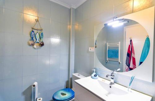 Suances Apartment | Dos habitaciones Coqueto y cómodo apartamento con piscina y padel