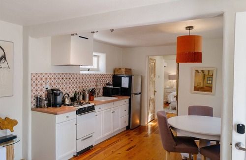 Downtown Santa Fe Bed & Breakfast | Dos Hermanas Casita 2 | Downtown | Courtyard