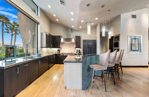 Rancho Mirage House | 'Dos Lagos Estate' 5000' 6 bedroom w/2 pools!