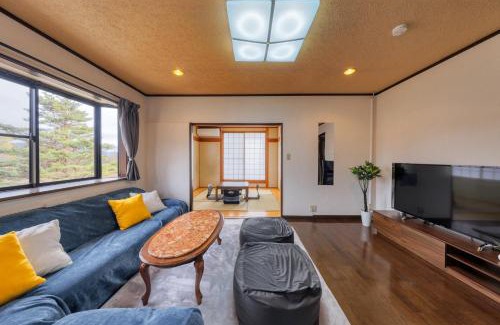 Fujikawaguchiko Apartment | 兜家-KabutoYa- Fuji from the room 3LDK100m2 11min walk from Kawaguchiko Station 2F private use Near Fujikyu Highland