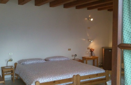 Toscolano Maderno Other | Doubbleroom at garden level with incredible view on Lake Garda