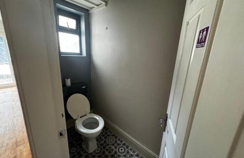 Little Hulton House | Double-Bed Manchester Close To Bolton City Centre C2