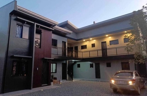 Lucena Apartment | Double/deluxefamily room Casakarina-Lucena City