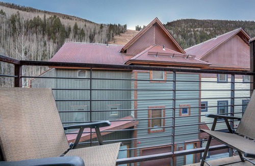 Telluride House | Double Diamond 23 by AvantStay | Close to Town & The Slopes!