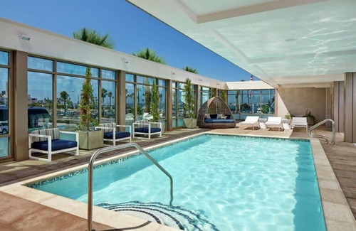 Harborview House | Double Hilton comfort in downtown San Diego