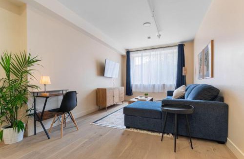 Gay Village Apartment | Double King Luxury 2BR Condo