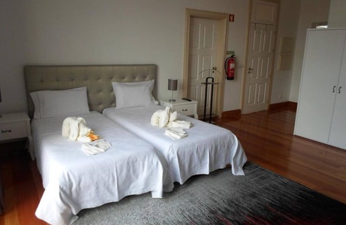 Armamar House | Double or Twin Room with View