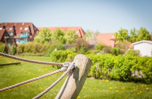 Dorumer Neufeld Apartment | Double room 116. With garden view and dog-friendly.