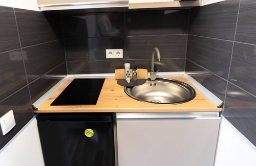 Oberhonnefeld-Gierend Apartment | Double room (1) - Colakation GmbH
