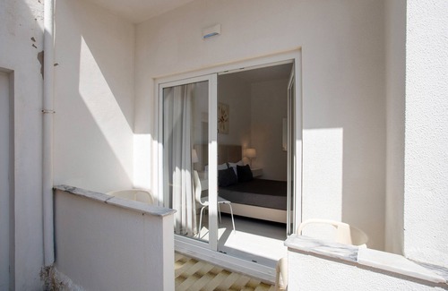 Ribamar Apartment | Double Room 12 with Balcony and Wi-Fi