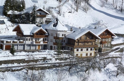 Grosskirchheim Apartment | DOUBLE ROOM (B&B) - Sagritzerwirt