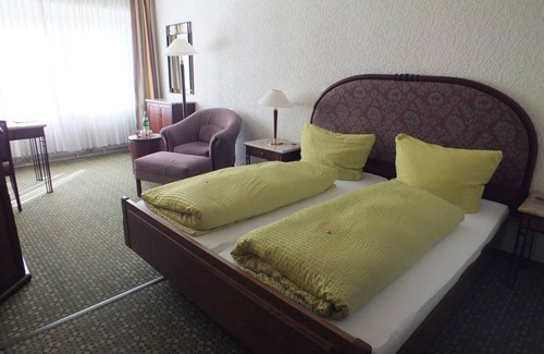 Moselkern House | Double room, balcony, Moselle view - Hotel Moselkern