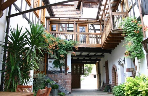 Steinweiler Bed & Breakfast | Double room bath/WC - Weingut & Gästehaus Frank Bohlender