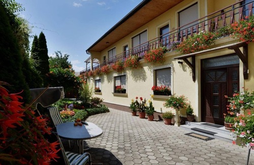 Illmitz Apartment | Double room - Blumenhof Wegleitner