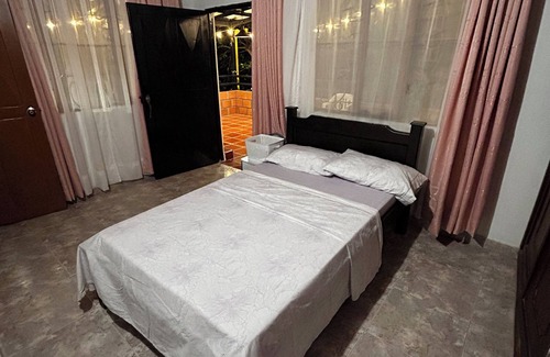 Garzon Bed & Breakfast | Double Room - Direct access to balcony