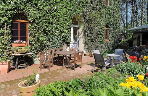 Dangast Cottage | Double room - Double and single room An in the Pension Altes Posthaus