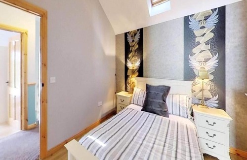 Craigavon Cottage | Double Room Ensuite Near Hillsborough Palaces