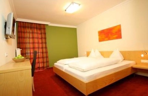 Ebenau House | Double room "feeling of space" - Hotel Obermayr