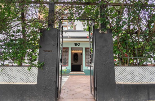 Zona 4 House | double room with shared bathroom Rio Hostel Guatemala City zona 4