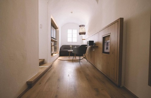 Altstadt House | Double room "large", incl. breakfast - non-refundable rate - arthotel Blaue Gans